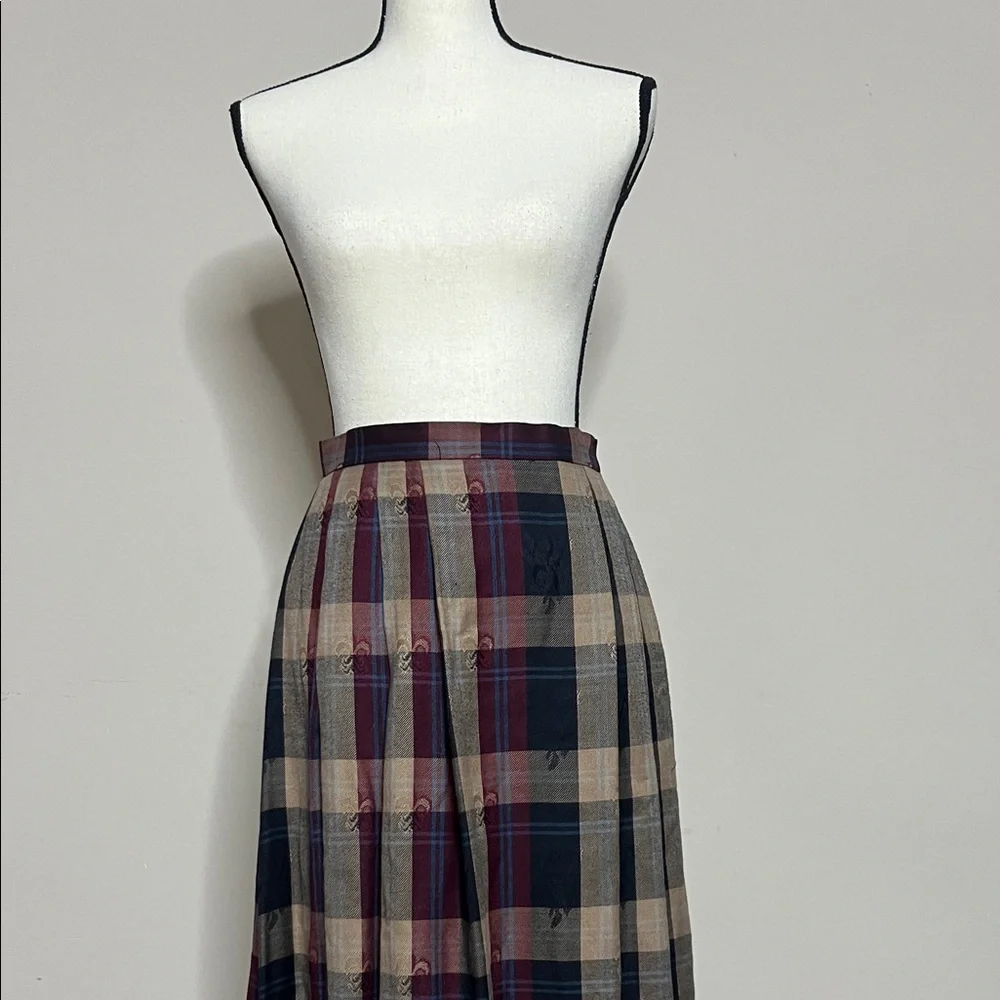 🗝️📞📠👵📜✒️Very Vintage Women’s Plaid Midi Skirt in Navy, Beige & Burgundy